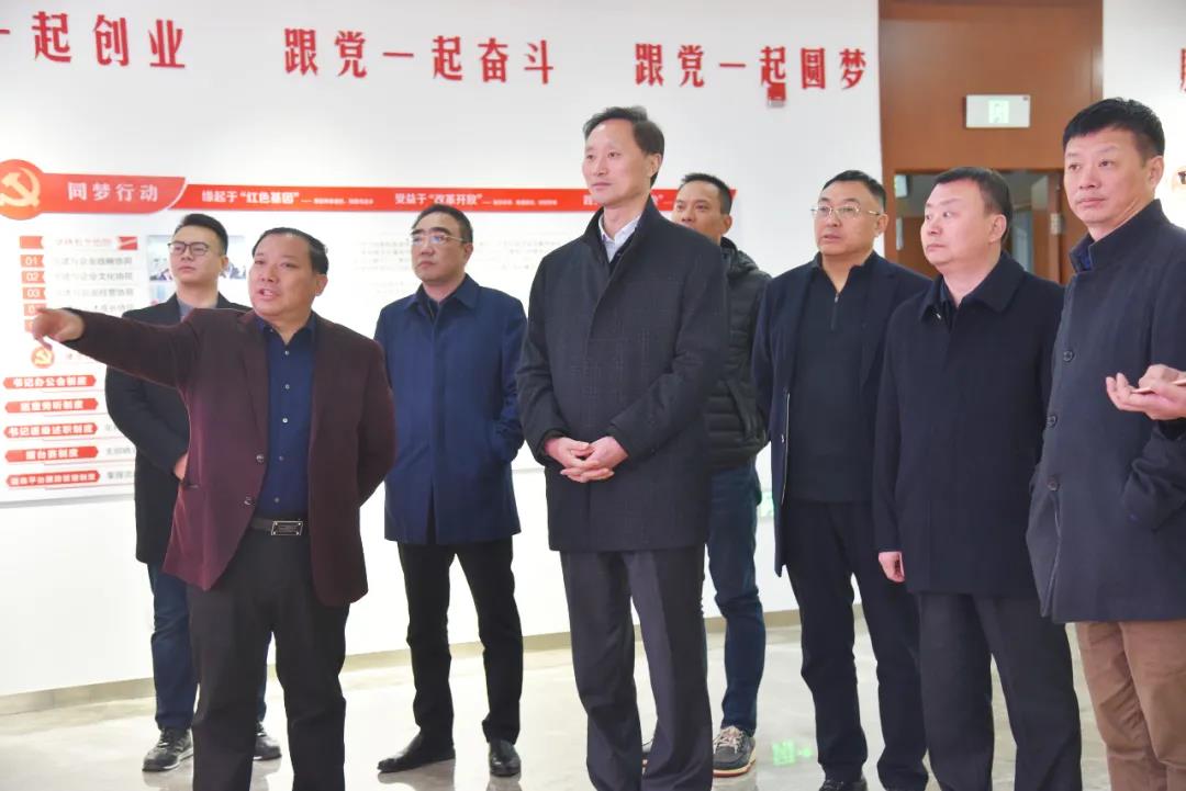 洪澤區(qū)委書記張沖林來(lái)到蘇州考察調(diào)研